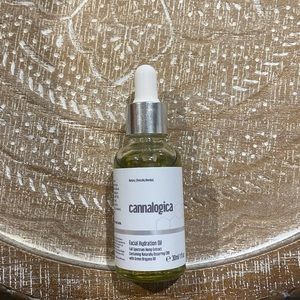 NEW - Facial Hydration Oil